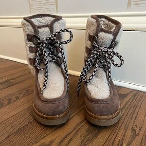 Aquatalia shearling boots